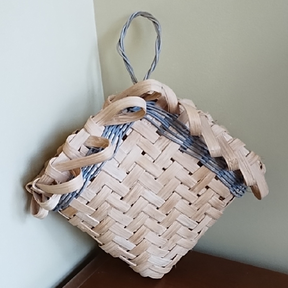 Handmade Bamboo Wall Pocket Basket Diamond Country Farmhouse Blue Accent